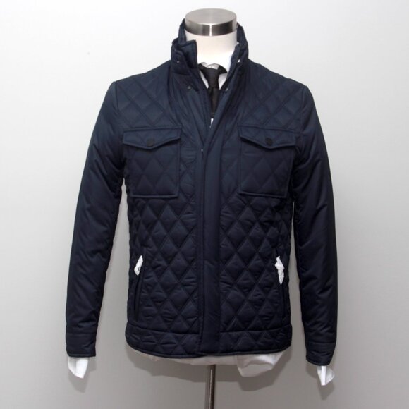 Jos A Bank Men's Tailored Fit Quilted Chore Barn Jacket Size Small D040236